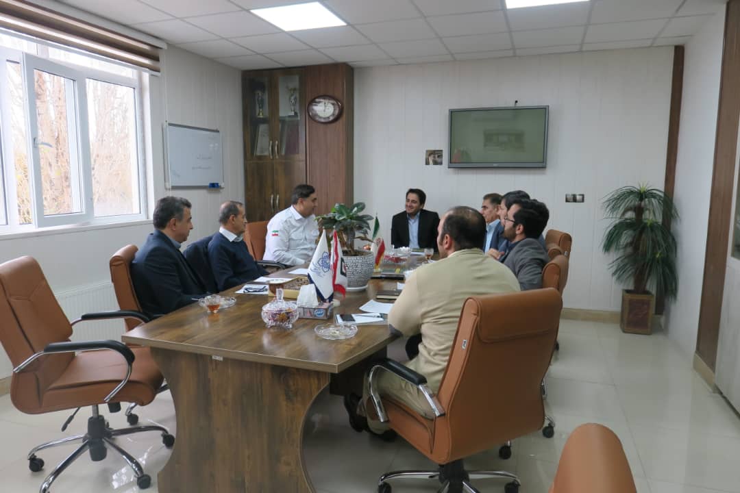 جلسه مشترک سازمان نظام مهندسی ساختمان  و سازمان آتش نشانی و امور ایمنی شهرداری زنجان