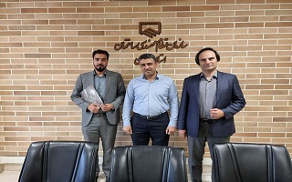 تقدیر از کارشناس واحد عضویت و صدور پروانه اشتغال به کار مهندسی سازمان توسط مدیر کل دفتر مقررات ملی ساختمان کشور