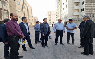 بازدید میدانی ریاست و برخی از اعضای هیئت مدیره سازمان از روند اجرایی پروژه‌های در حال ساخت نهضت ملی مسکن در کوی زیتون